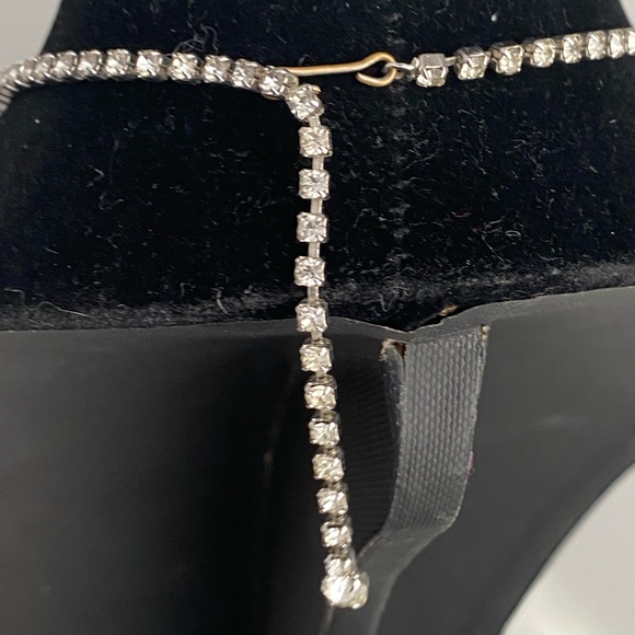 Vintage Crystal Necklace - Picture 5 of 5